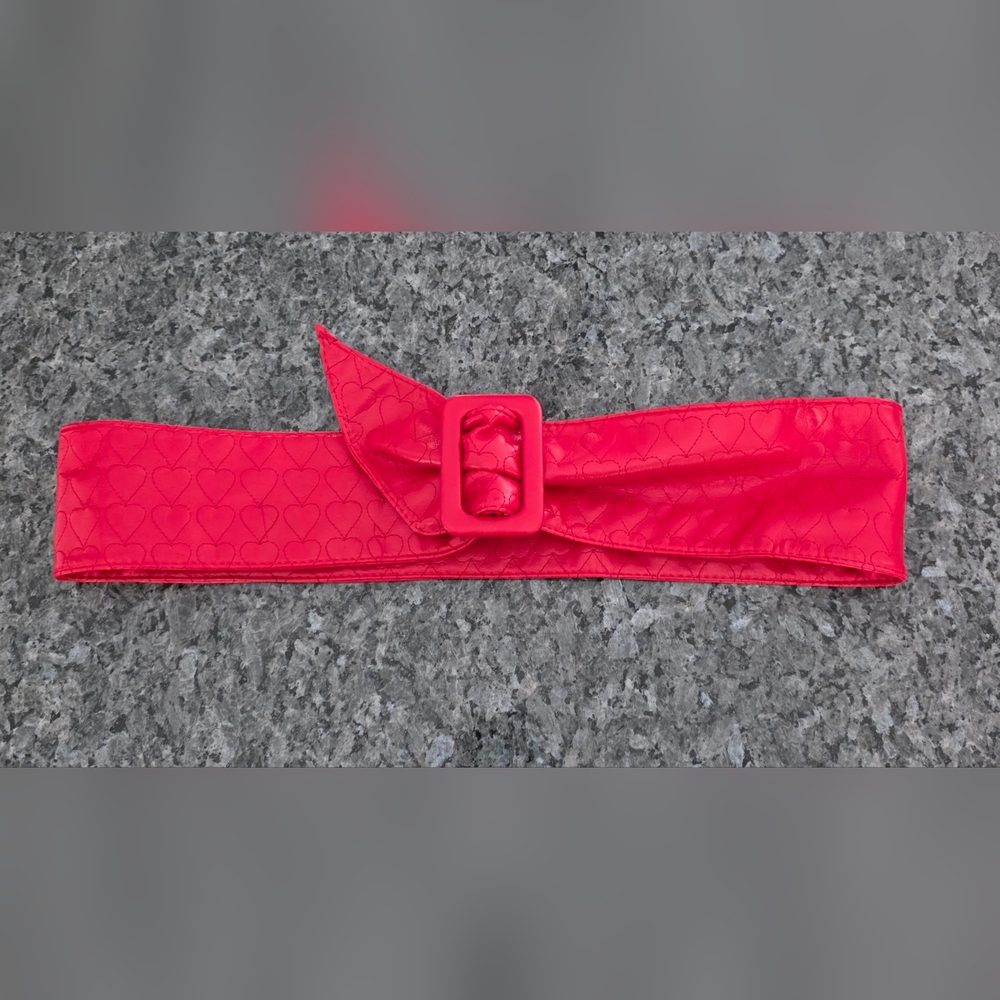 Forplay Red Belt - Picture 3 of 5